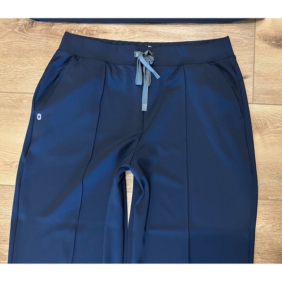 Women’s Figs FORMX Scrub Set Navy Blue Piedra Pant XL Chelsea Polo Top XXL EUC! - Picture 5 of 7